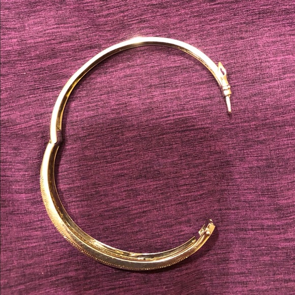 Genuine Diamond Hinged Bangle Bracelet - Picture 5 of 8